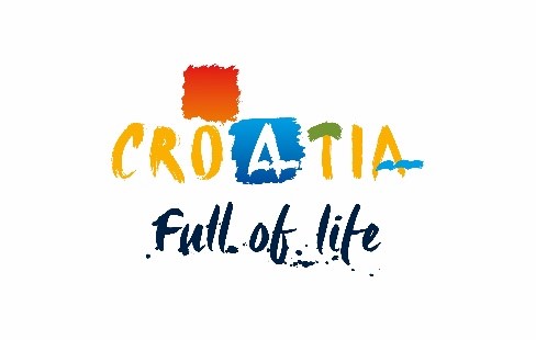 CRO FULL OF LIFE